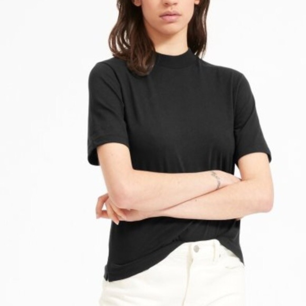 Everlane Mock Neck Tee